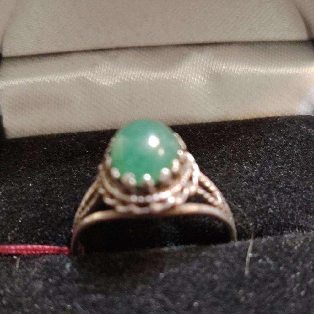 Gaspeite Sterling Silver Ring